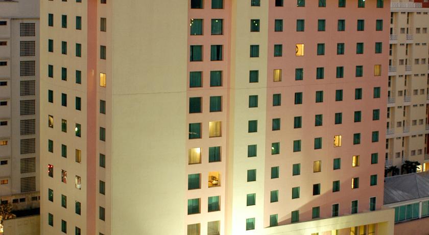 ホテル ペスターナ サンパウロ エクステリア 写真